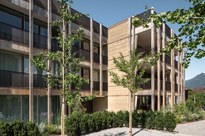 Groß (ERDEN_Buchs_Groffeldgasse_cbyHannoMackowitz-_HMA7081-min).jpeg Groß (ERDEN_Buchs_Groffeldgasse_cbyHannoMackowitz-_HMA7081-min).jpeg