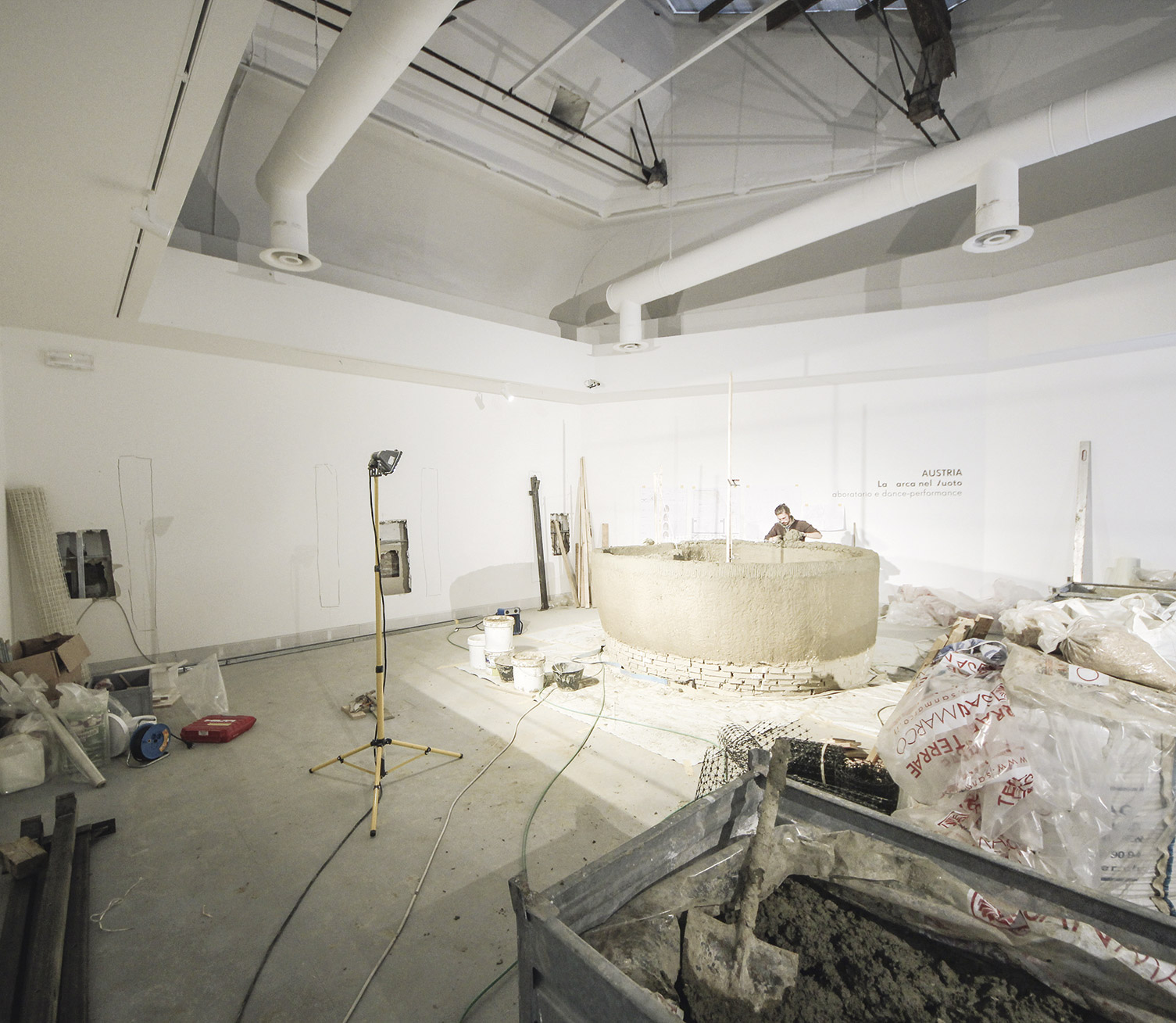 Mud-Works!_15'-Venice-Biennale_∏-Stefano-Mori-11.jpg